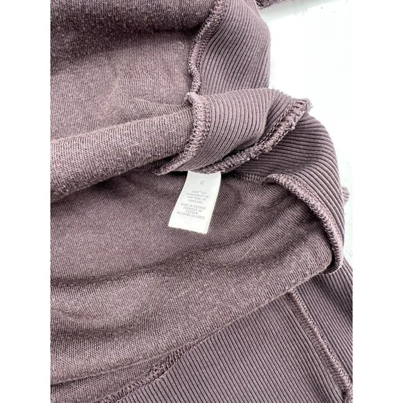 Aerie Women's Cozy Oversized Sweatshirt Size Medium Soft Fleece Pullover Gray - Picture 3 of 5